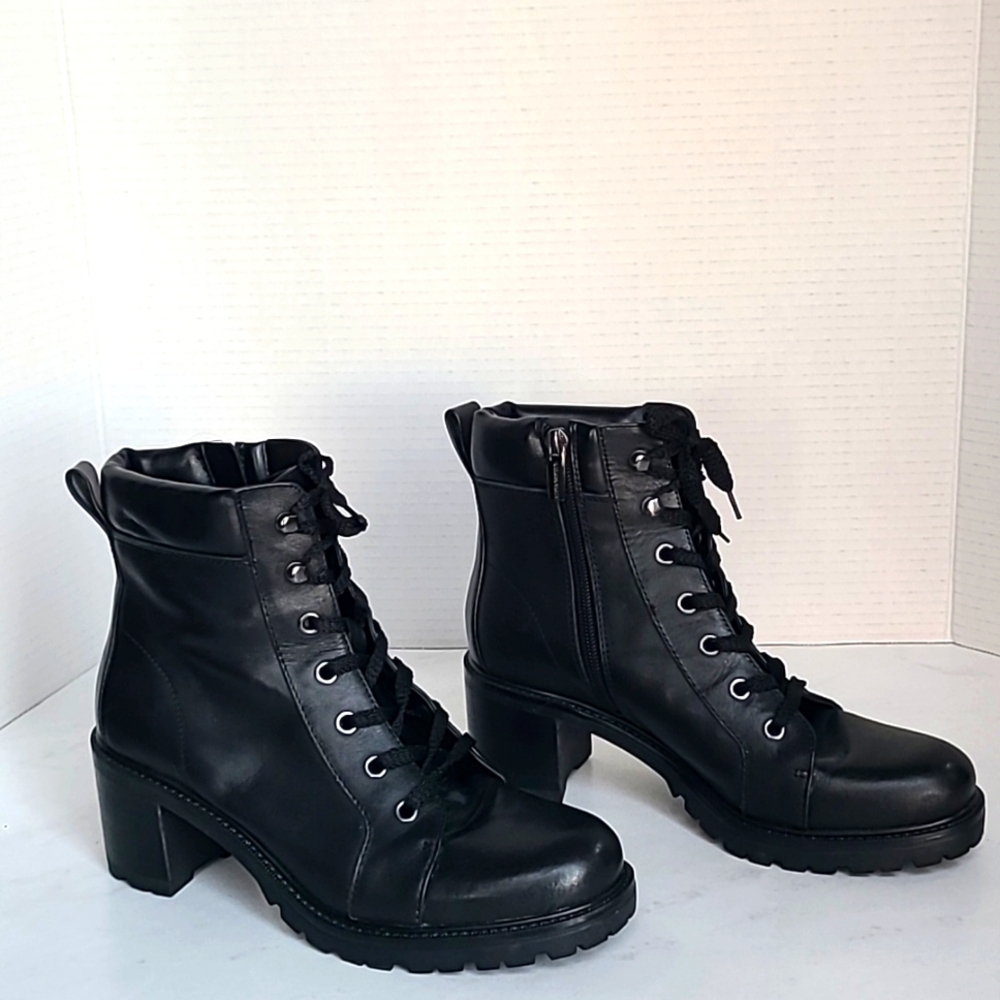 Vince Camuto Gaviana Moto Boots - Picture 2 of 9